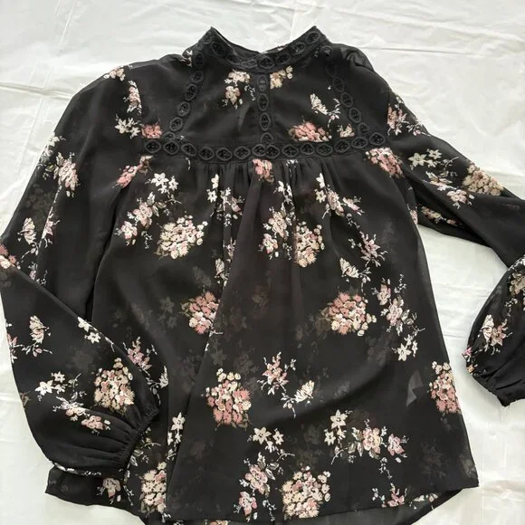 Lucky Brand Semi-Shear Blouse Black w/Pink Floral Size Medium EUC - Picture 4 of 10